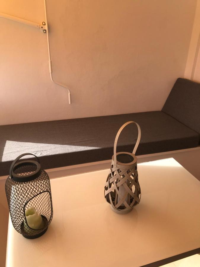 Yumbo Beach Apartment 2 With High Speed Free Internet San Bartolomé Buitenkant foto
