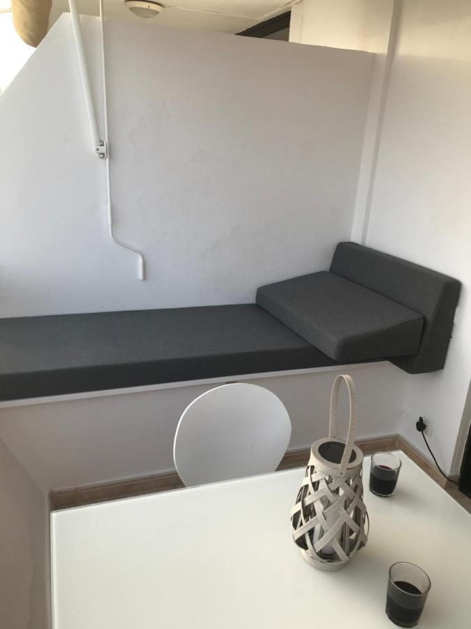 Yumbo Beach Apartment 2 With High Speed Free Internet San Bartolomé Buitenkant foto