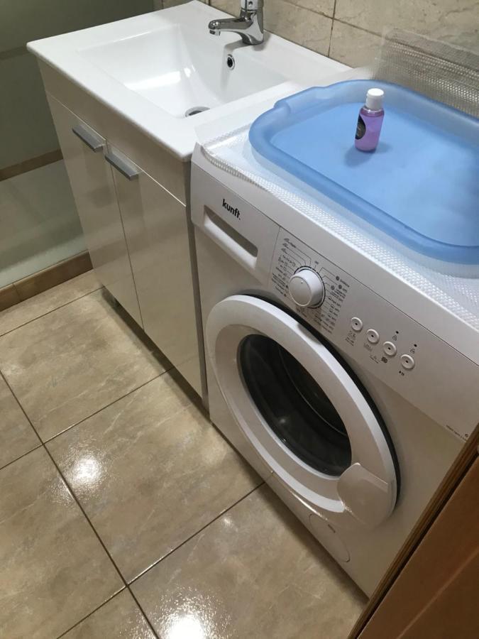 Yumbo Beach Apartment 2 With High Speed Free Internet San Bartolomé Buitenkant foto